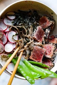 Soba Noodles with Seared Tuna Tataki (Refreshing Summer Bowl)